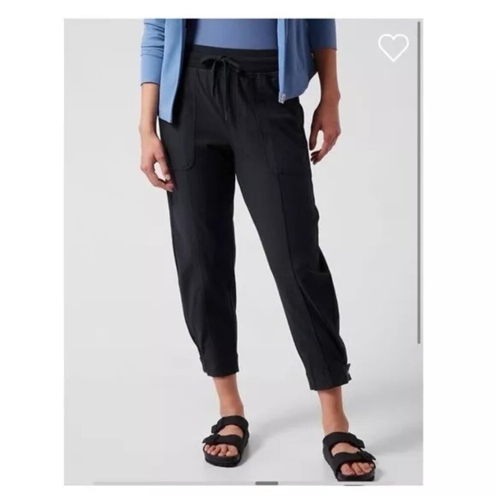 Athleta Farallon Weekender pants (Large Tall)